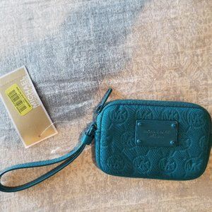 Michael Kors Neoprene Turquois Wristlet electronic